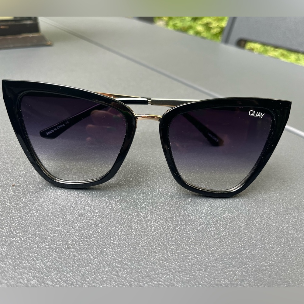 Quay Womens retro cat eye  designer sunglasses LTD edition